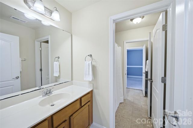 2429 Glyncastle Way, Gastonia, NC 28056