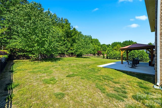 2429 Glyncastle Way, Gastonia, NC 28056