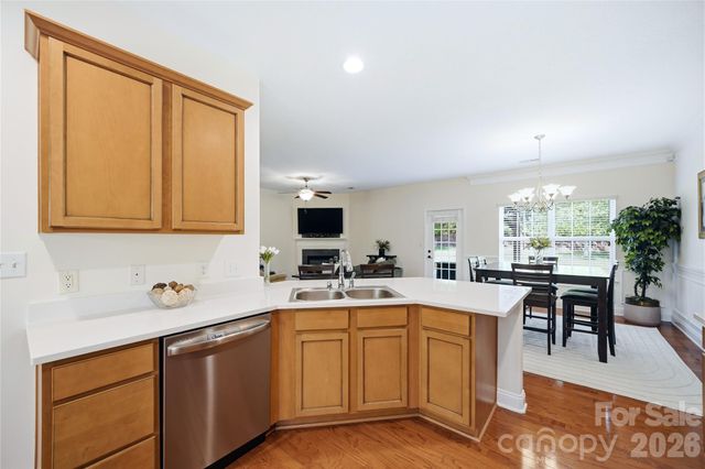 2429 Glyncastle Way, Gastonia, NC 28056