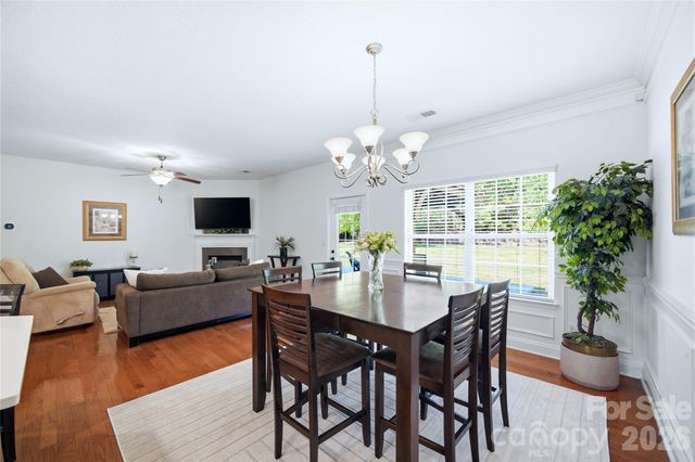 2429 Glyncastle Way, Gastonia, NC 28056