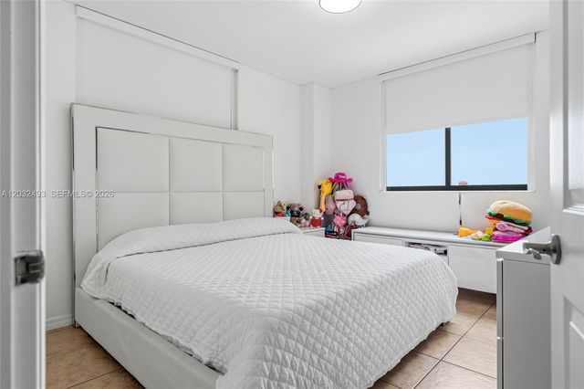 4242 NW 2nd Street 1001, Miami, FL 33126