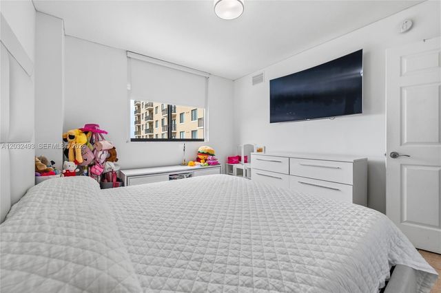 4242 NW 2nd Street 1001, Miami, FL 33126