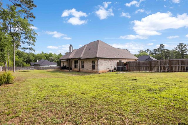 14467 Alena Dr, Lindale, TX 75771
