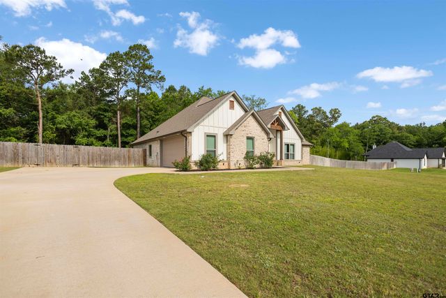 14467 Alena Dr, Lindale, TX 75771