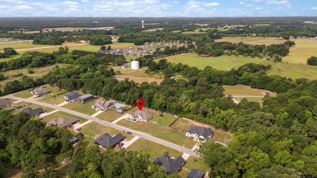 14467 Alena Dr, Lindale, TX 75771