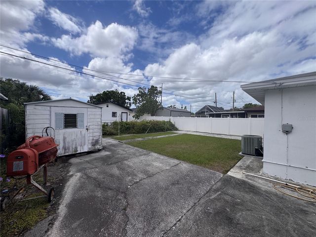 3320 W LEROY STREET, Tampa, FL 33607