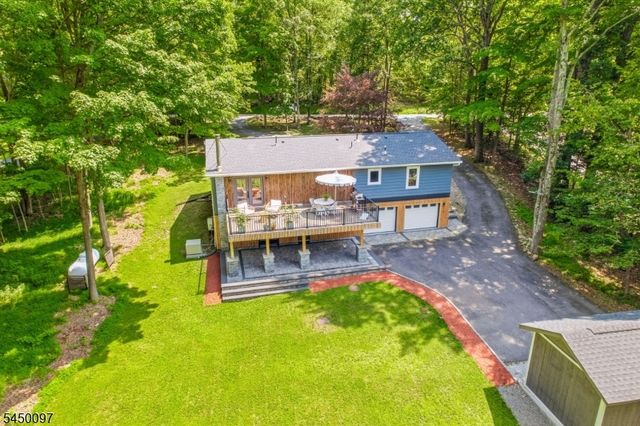 142 Gunn Rd, Frankford Twp., NJ 07826