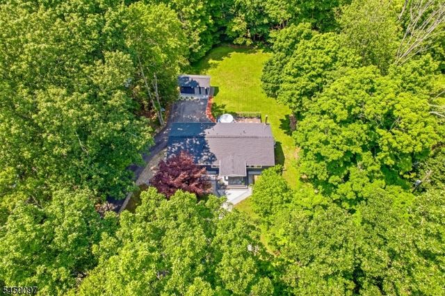 142 Gunn Rd, Frankford Twp., NJ 07826