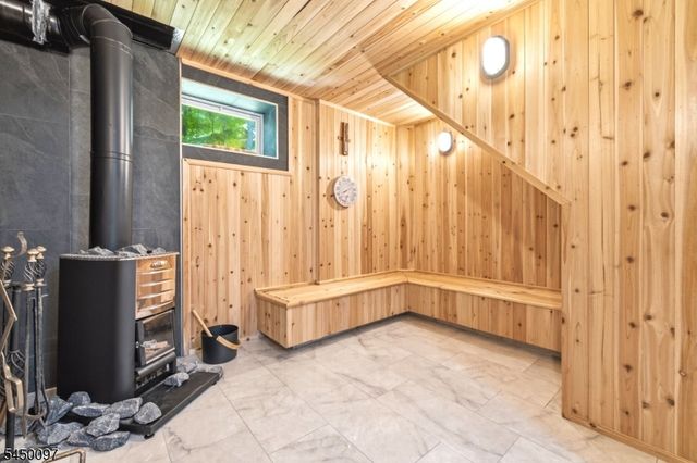 142 Gunn Rd, Frankford Twp., NJ 07826
