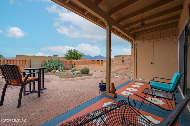 3863 S Calle Del Escudo, Green Valley, AZ 85622