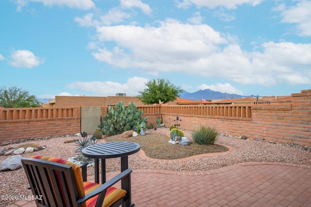 3863 S Calle Del Escudo, Green Valley, AZ 85622