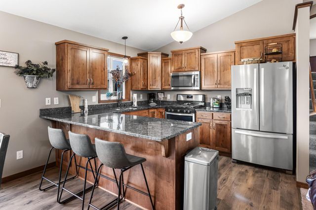 25464 11th Street W, Zimmerman, MN 55398