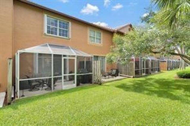 1603 E Barcelona Way 1603, Weston, FL 33327