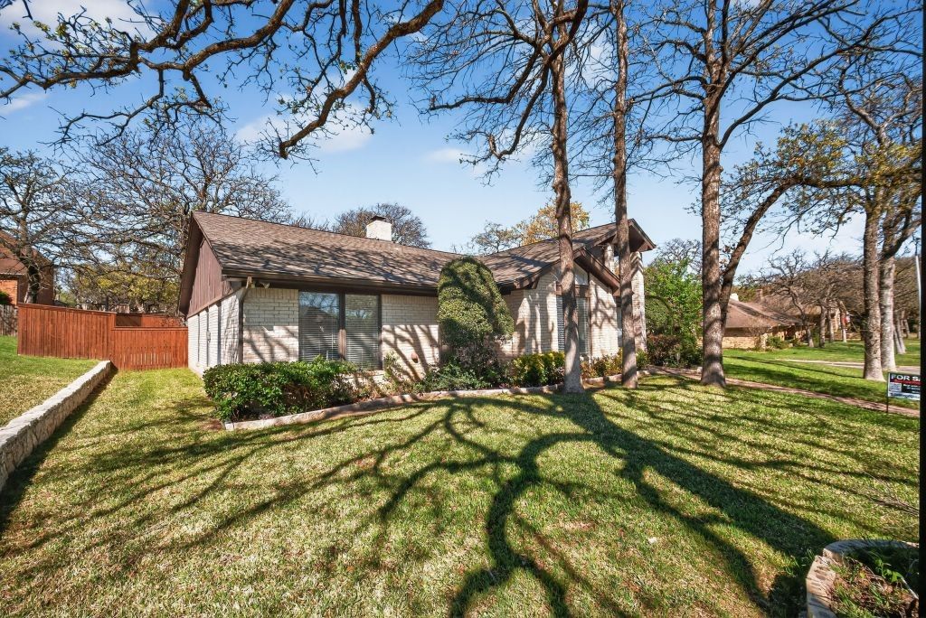 1800 High Vista Court, Fort Worth, TX 76112 — photo 4