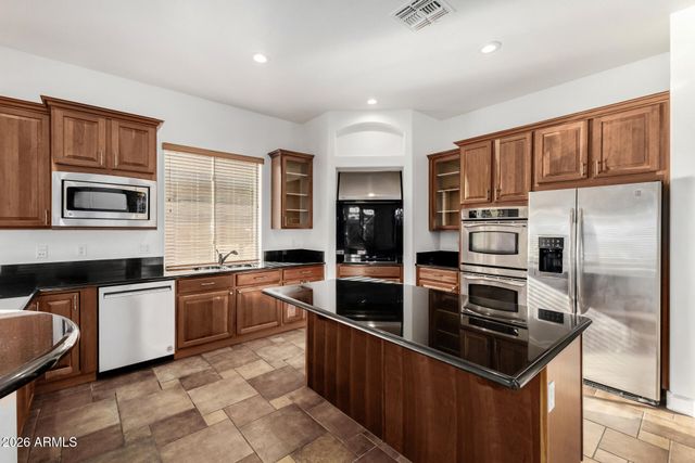 3055 E SIERRA MADRE Avenue, Gilbert, AZ 85296