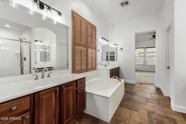 3055 E SIERRA MADRE Avenue, Gilbert, AZ 85296