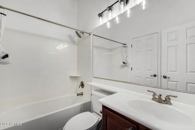 3055 E SIERRA MADRE Avenue, Gilbert, AZ 85296