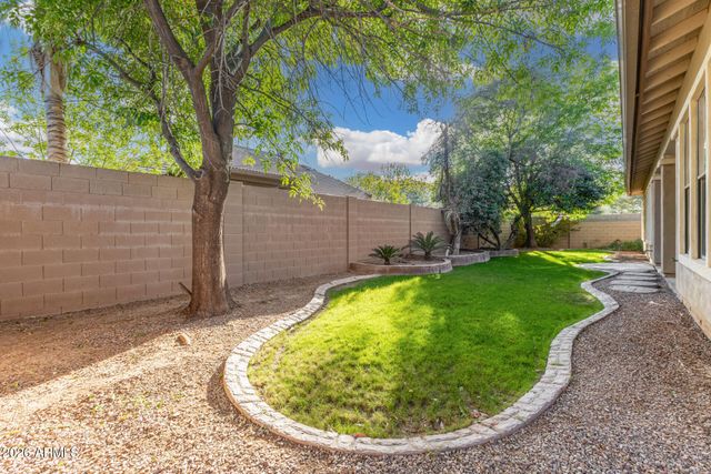 3055 E SIERRA MADRE Avenue, Gilbert, AZ 85296