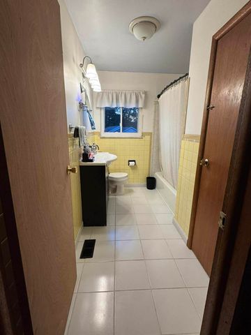 127 Birkewood Road, Huntington, WV 25705