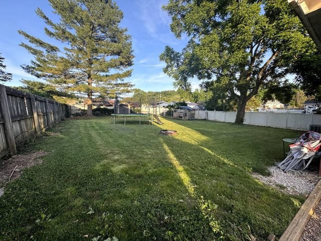 127 Birkewood Road, Huntington, WV 25705