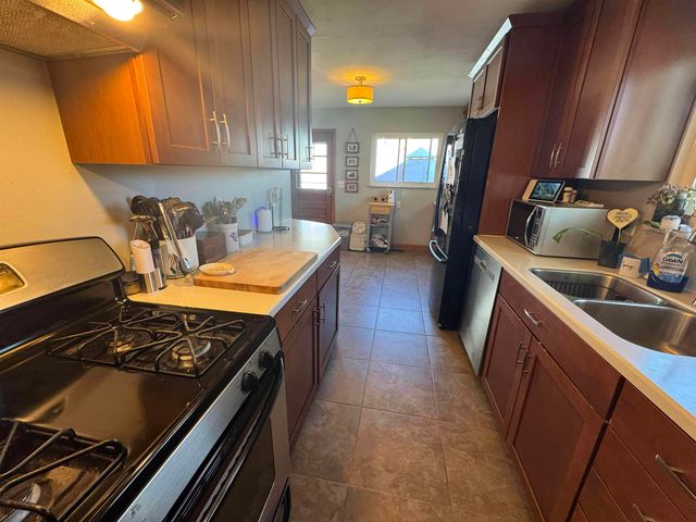 127 Birkewood Road, Huntington, WV 25705