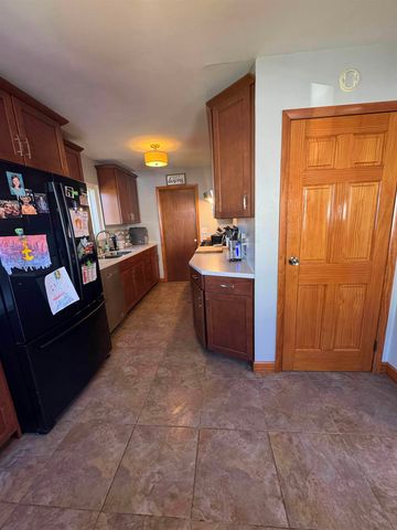 127 Birkewood Road, Huntington, WV 25705