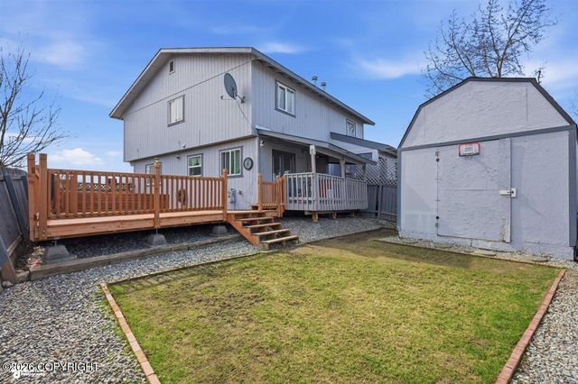7640 Snow View Drive, Anchorage, AK 99507