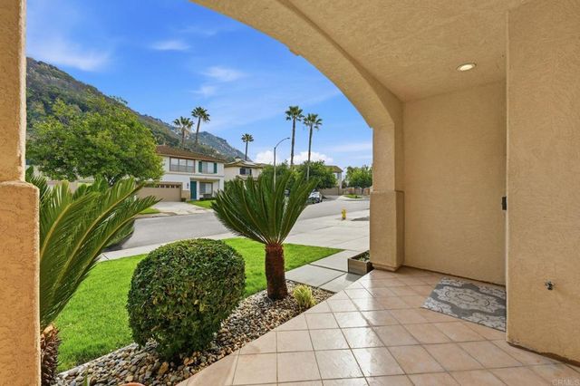 5051 Lake Circle Road, Fallbrook, CA 92028