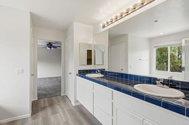 5051 Lake Circle Road, Fallbrook, CA 92028