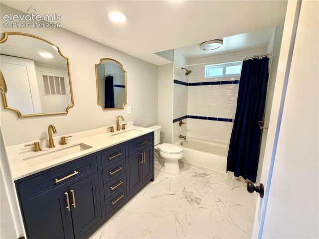70 Cascade Court, Colorado Springs, CO 80907
