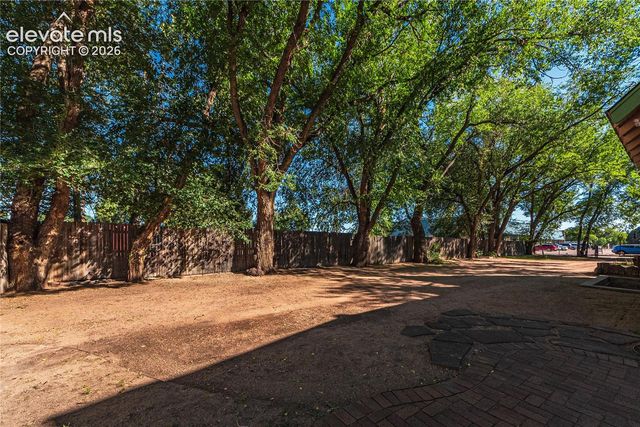 70 Cascade Court, Colorado Springs, CO 80907