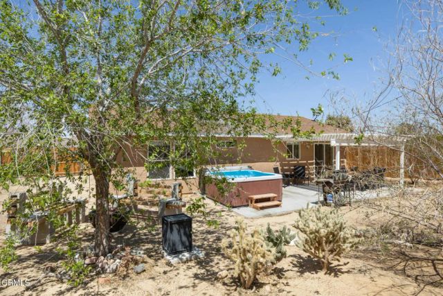 61515 Capilla Drive, Joshua Tree, CA 92252