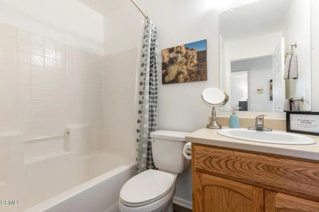 61515 Capilla Drive, Joshua Tree, CA 92252