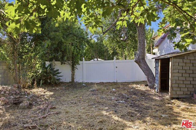 14822 Otsego Street, Sherman Oaks, CA 91403