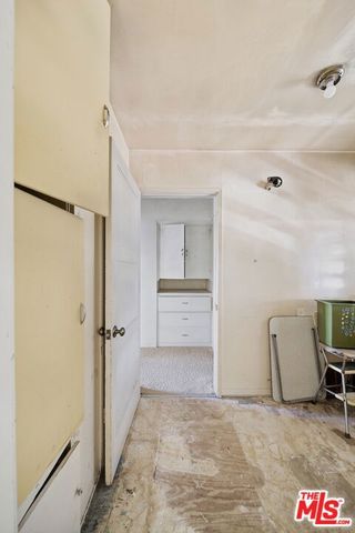 14822 Otsego Street, Sherman Oaks, CA 91403