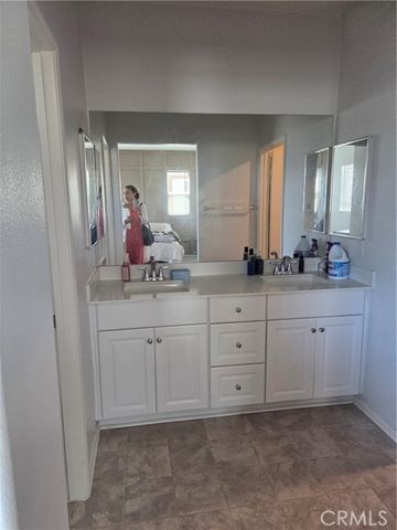 12918 Echo Valley Street, Victorville, CA 92392