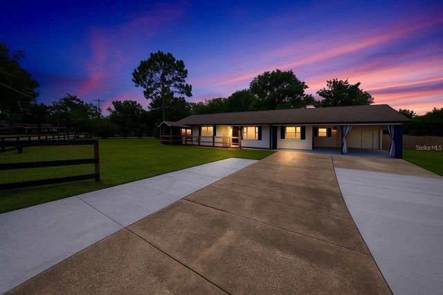 2304 COUNTRY CLUB ROAD, Eustis, FL 32726