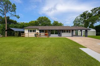 2304 COUNTRY CLUB ROAD, Eustis, FL 32726