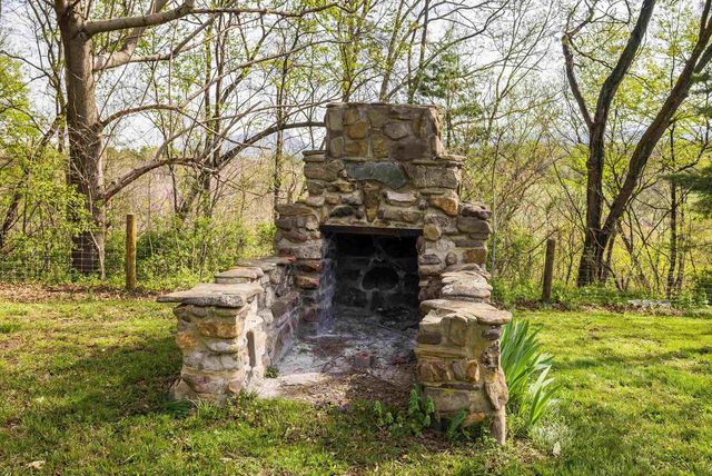 574 JIGGADY RD, New Market, VA 22844