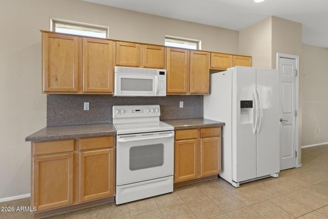 16838 W DESERT BLOSSOM Way, Surprise, AZ 85387