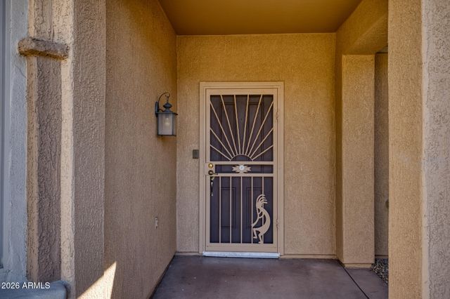 16838 W DESERT BLOSSOM Way, Surprise, AZ 85387