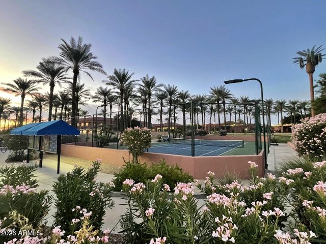 16838 W DESERT BLOSSOM Way, Surprise, AZ 85387