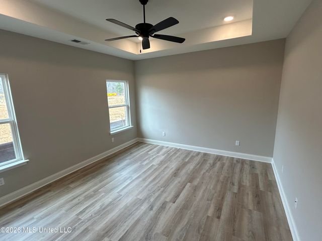 6046 E River Birch Road, Walls, MS 38680