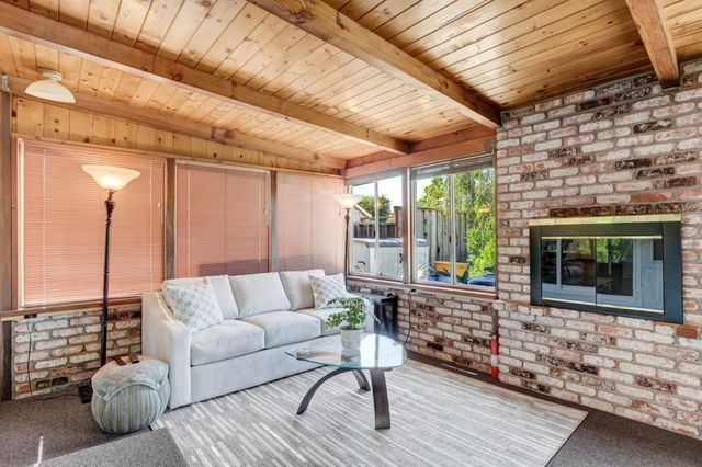 493 Crosslees Drive, San Jose, CA 95111