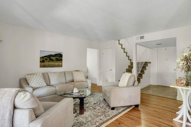 493 Crosslees Drive, San Jose, CA 95111