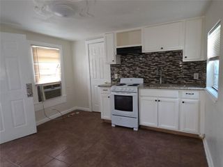 114 Canton Street 1/2, Houston, TX 77012