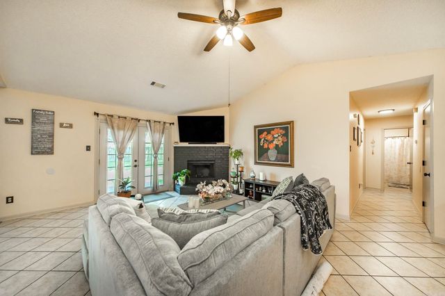 10 Fieldcrest Cv, Cabot, AR 72023