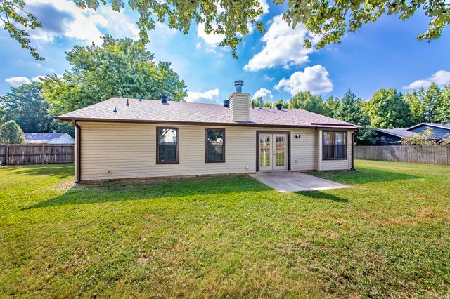 10 Fieldcrest Cv, Cabot, AR 72023