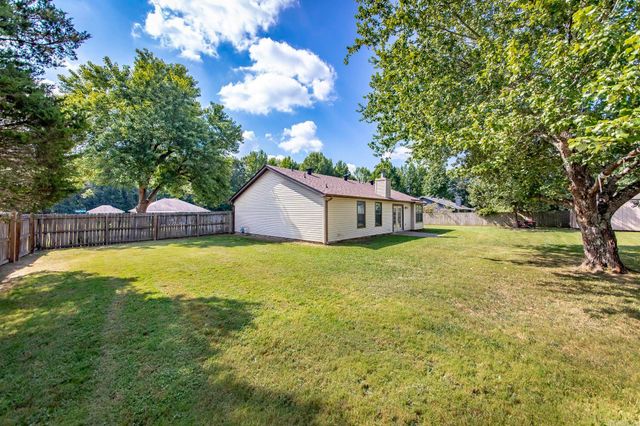 10 Fieldcrest Cv, Cabot, AR 72023