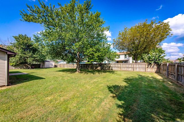 10 Fieldcrest Cv, Cabot, AR 72023